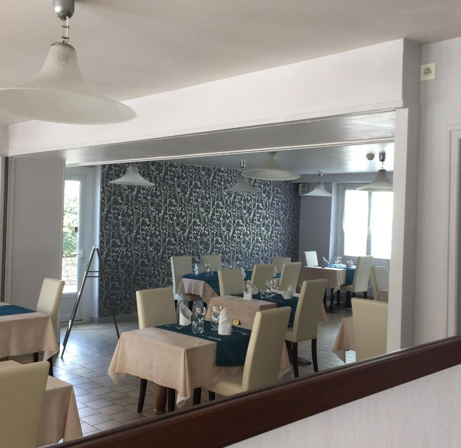 Auberge Du Calvaire Pontchâteau Buitenkant foto