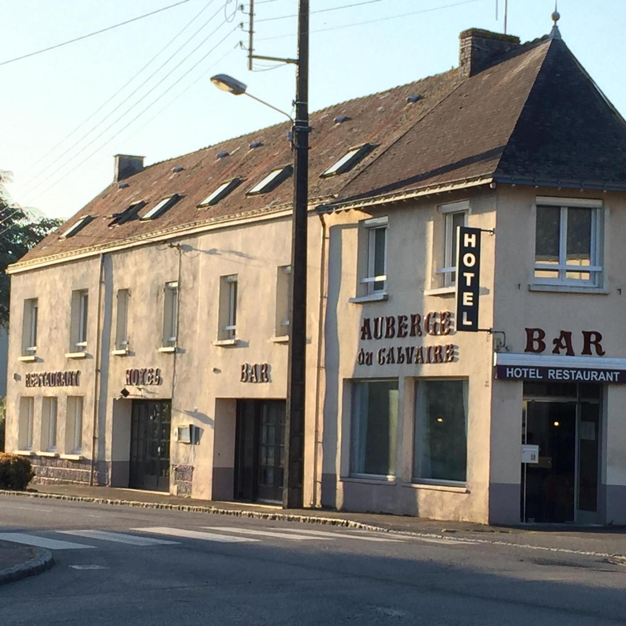 Auberge Du Calvaire Pontchâteau Buitenkant foto