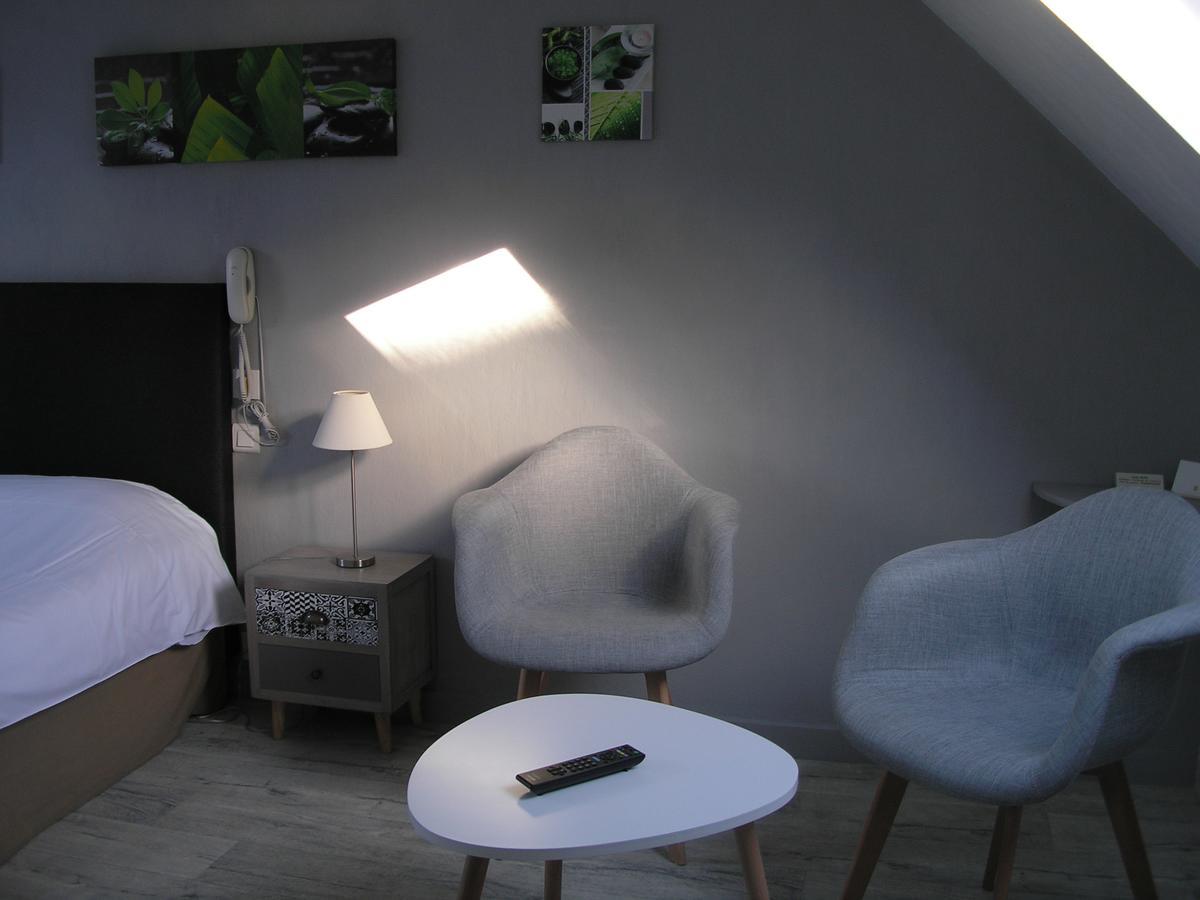 Auberge Du Calvaire Pontchâteau Buitenkant foto