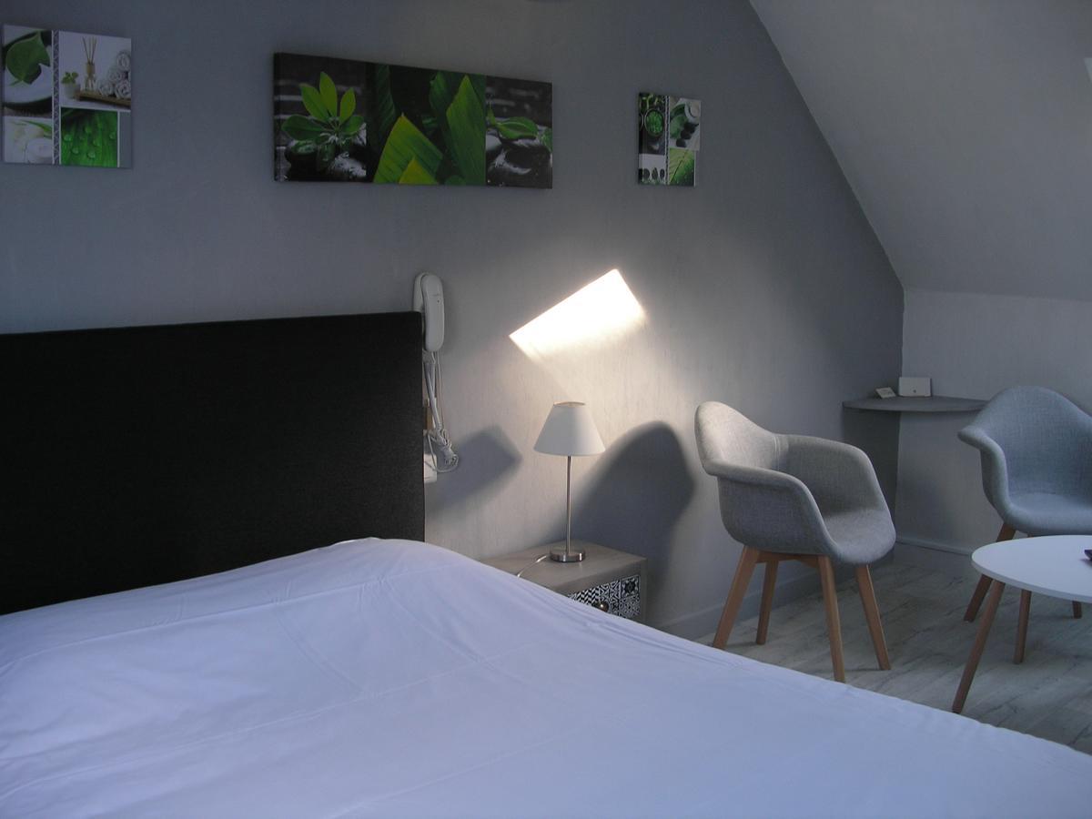 Auberge Du Calvaire Pontchâteau Buitenkant foto